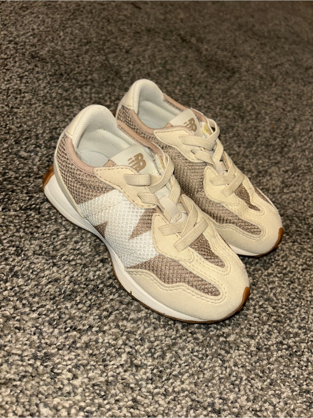 New Balance Cream, Beige & White Knit Runner Sneakers